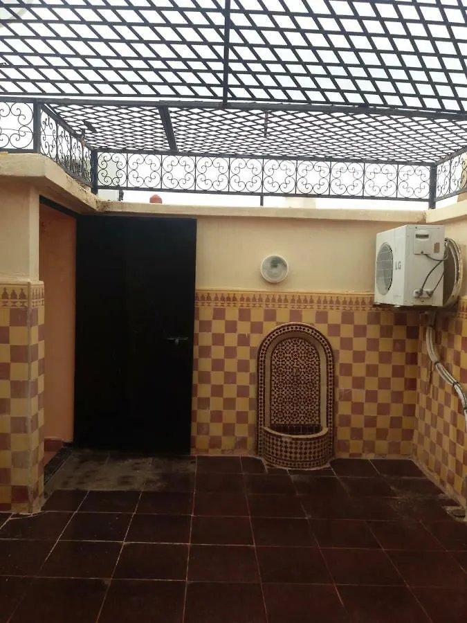Riad Safae Μαρακές 0*,